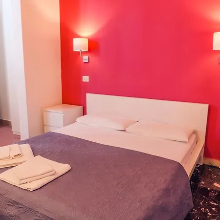 Solobed ريجّو دي كالابريا